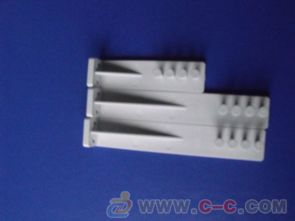 高效配置 通訊設(shè)備停泊位與平板載體的布局優(yōu)化